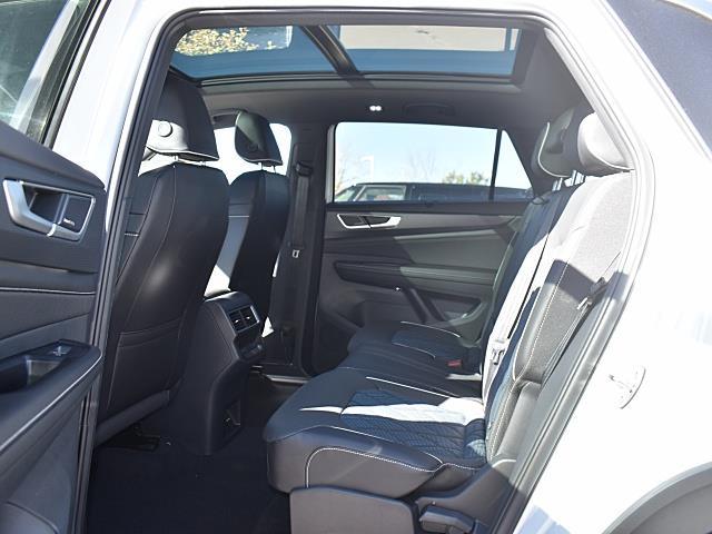 2026 Volkswagen Atlas Cross Sport SEL Premium R-LINE - Photo 8