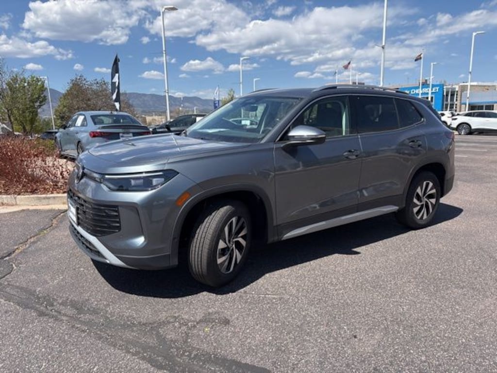 New 2026 Volkswagen Tiguan 2.0T S SUV