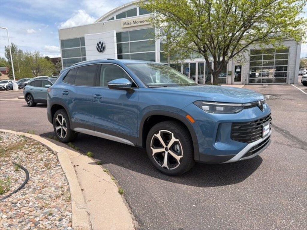 New 2026 Volkswagen Tiguan 2.0T SE SUV