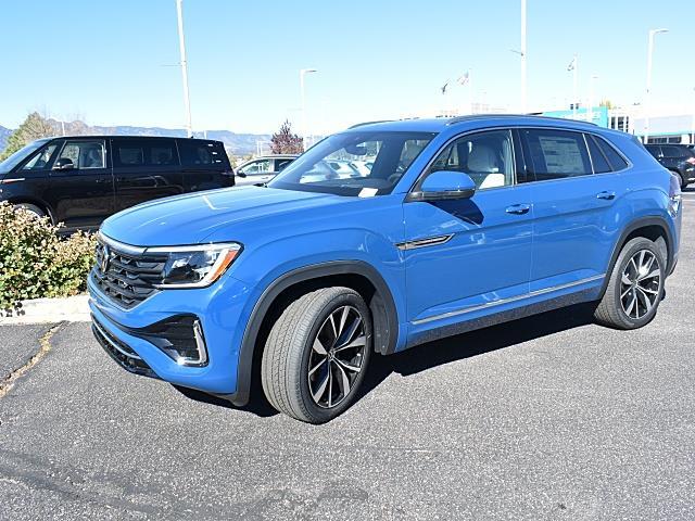 2026 Volkswagen Atlas Peak Edition SE photo 2