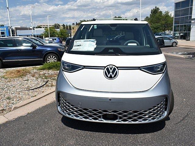 2025 Volkswagen ID. Buzz photo 2