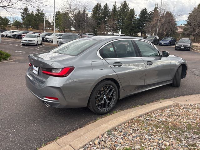 2025 BMW 3 Series 330i - Photo 6