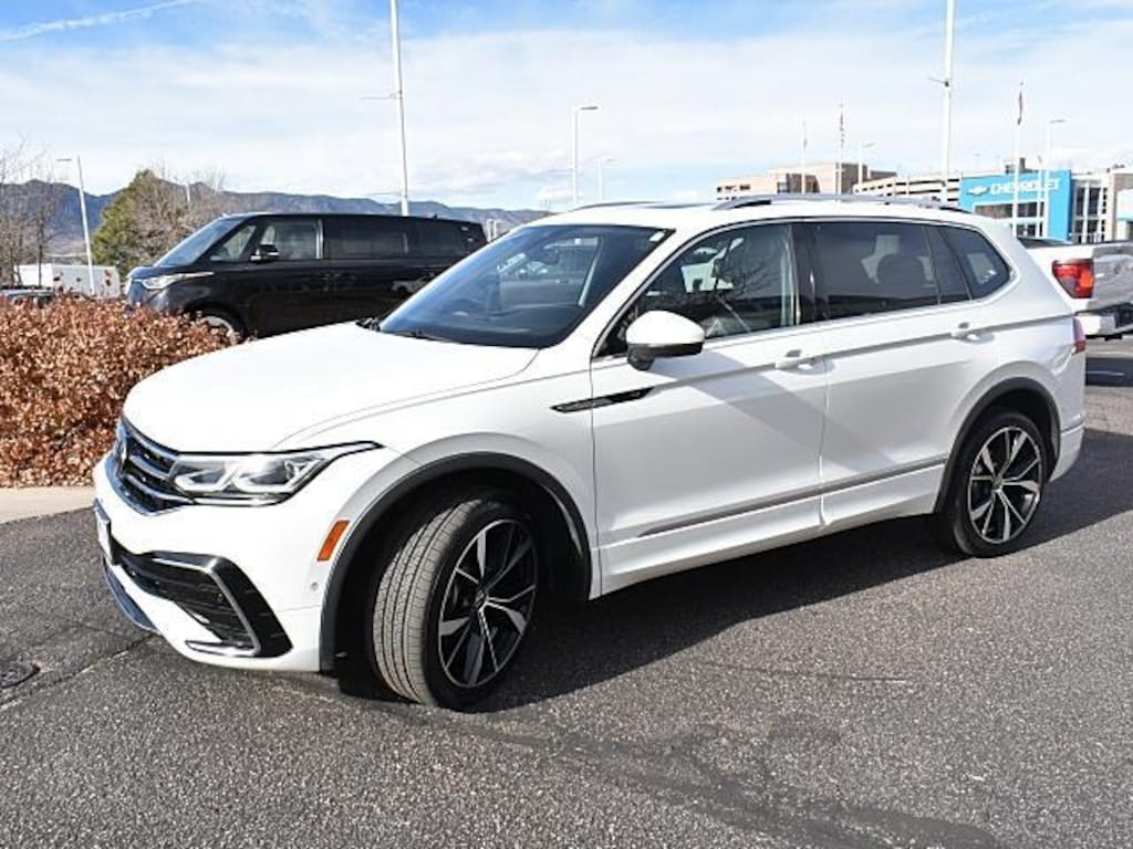 Used 2022 Volkswagen Tiguan SEL R-Line SUV
