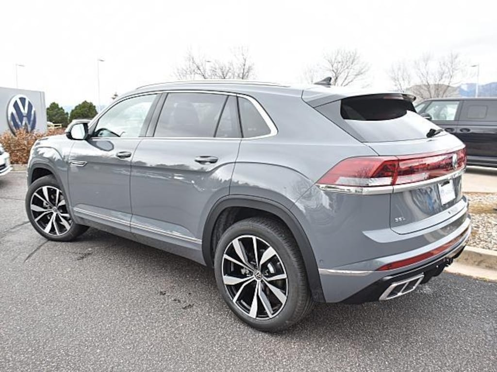 New 2026 Volkswagen Atlas Cross Sport 2.0T SEL Premium R-Line SUV