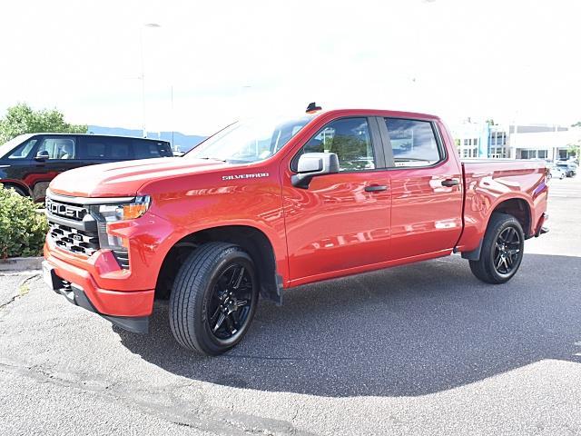 2022 Chevrolet Silverado 1500 Custom photo 3