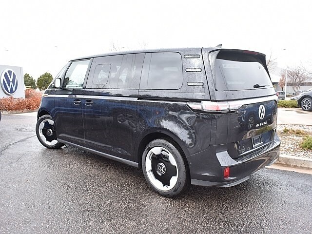 2025 Volkswagen ID. Buzz Pro Plus photo 4