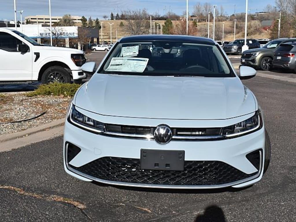 New 2026 Volkswagen Jetta SE Sedan