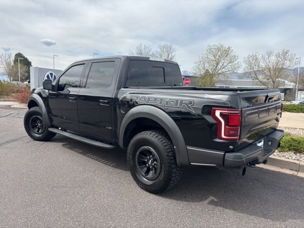 Used 2018 Ford F-150 Raptor Truck