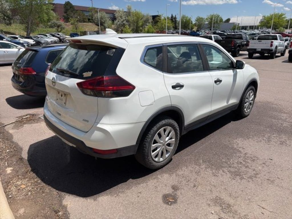 Used 2020 Nissan Rogue S SUV