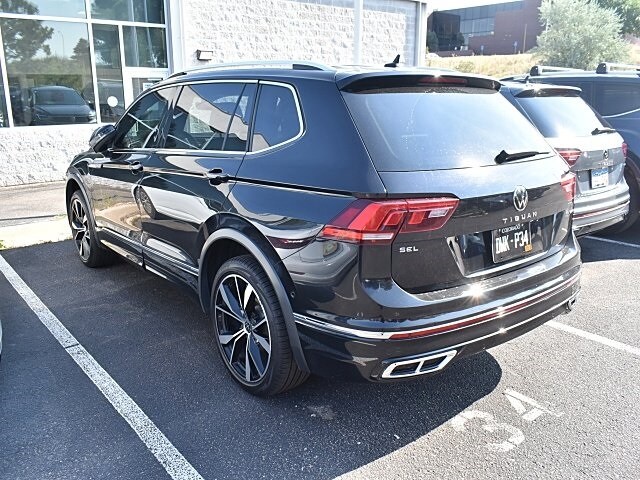 2022 Volkswagen Tiguan SEL Premium R-Line photo 3