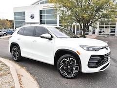 2025 Volkswagen Tiguan SEL R-Line SUV