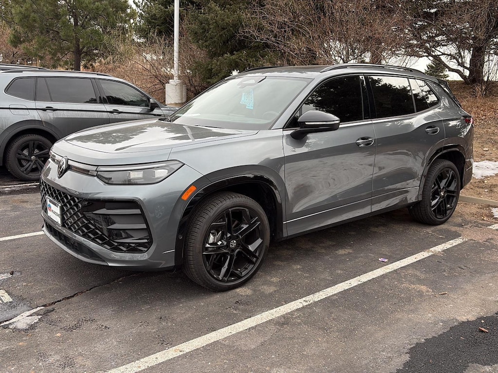 Used 2025 Volkswagen Tiguan SUV SUV