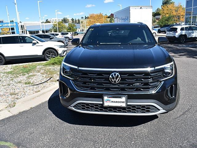 2026 Volkswagen Atlas Cross Sport SE Technology photo 2