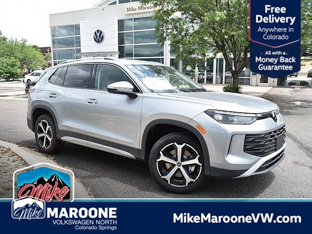 2025 Volkswagen Tiguan SE's photo