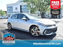2025 Volkswagen Golf GTI 2.0T SE Hatchback