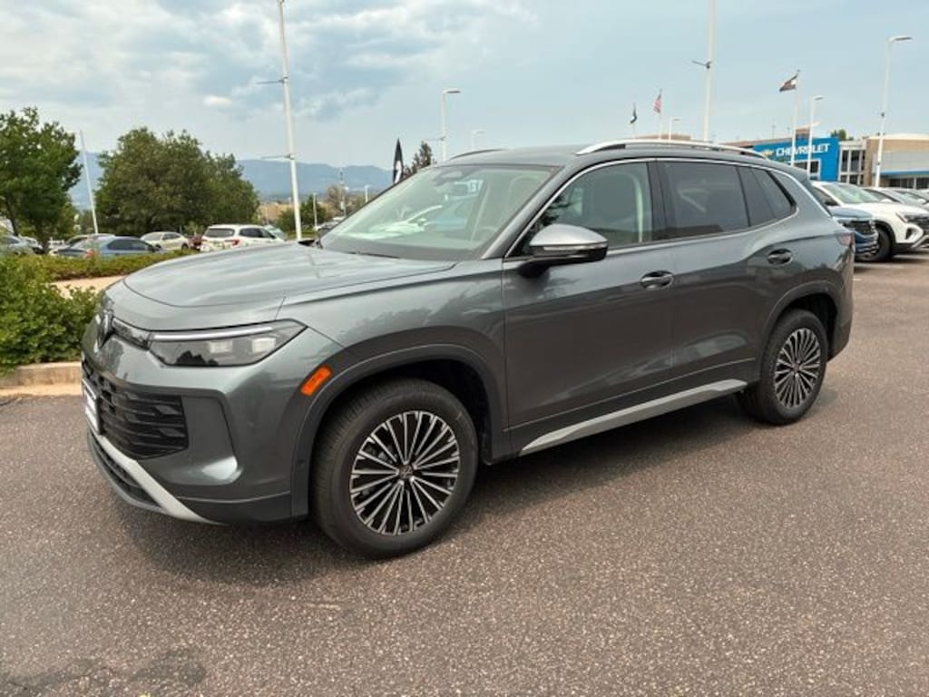 New 2026 Volkswagen Tiguan 2.0T S SUV