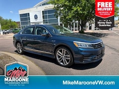 2019 Volkswagen Passat 2.0T SE R-Line Sedan