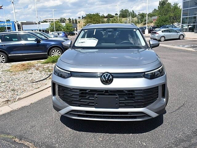 2025 Volkswagen Tiguan S photo 2