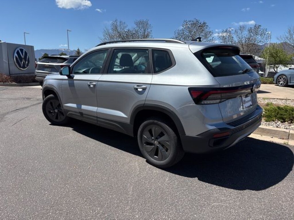 New 2026 Volkswagen Taos 1.5T S SUV
