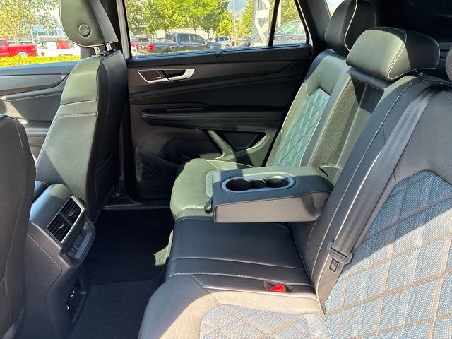 2026 Volkswagen Atlas Cross Sport SEL Premium R-LINE - Photo 14