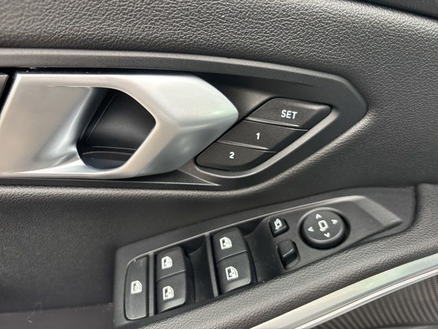 2025 BMW 3 Series 330i - Photo 13