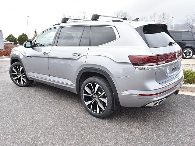 2025 Volkswagen Atlas SEL Premium R-Line photo 4