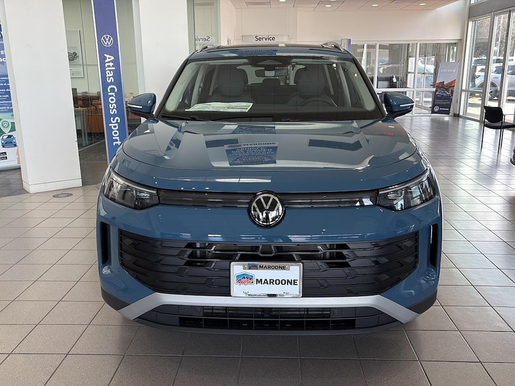 New 2026 Volkswagen Tiguan SE SUV