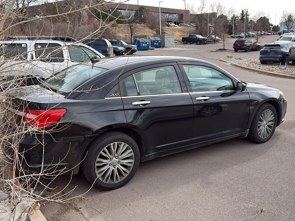 Used 2012 Chrysler 200 Limited Sedan