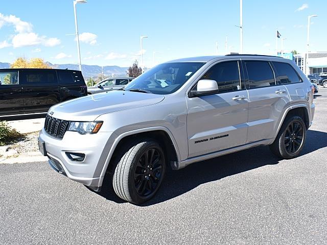 2019 Jeep Grand Cherokee Altitude photo 3
