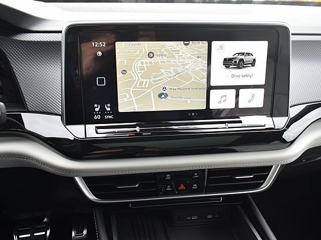 2026 Volkswagen Atlas Cross Sport SEL Premium R-LINE - Photo 11
