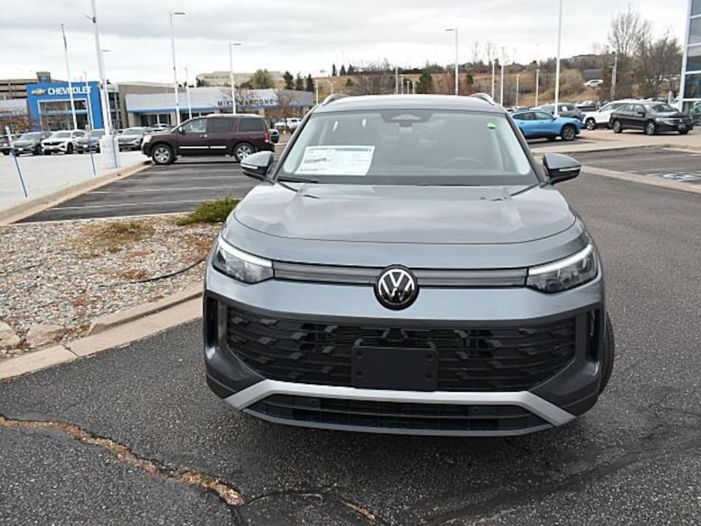 New 2026 Volkswagen Tiguan SE SUV