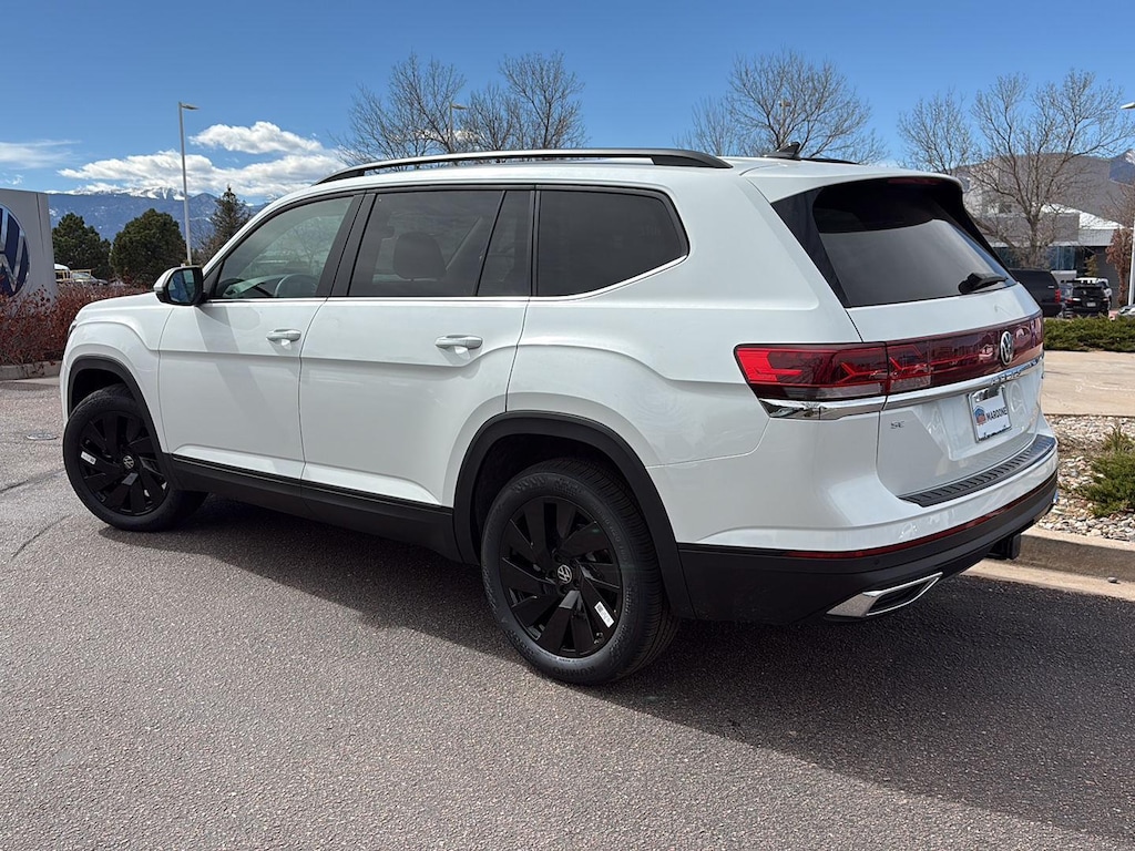New 2026 Volkswagen Atlas 2.0T SE w/Technology SUV
