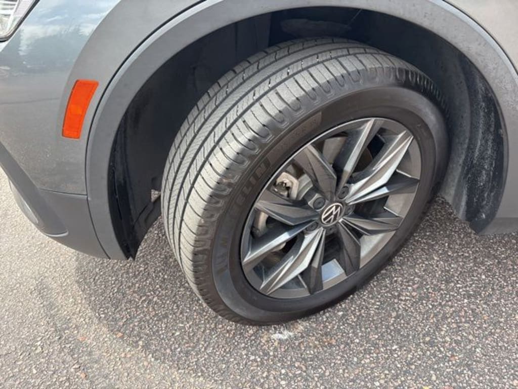 Used 2022 Volkswagen Tiguan 2.0T SE SUV