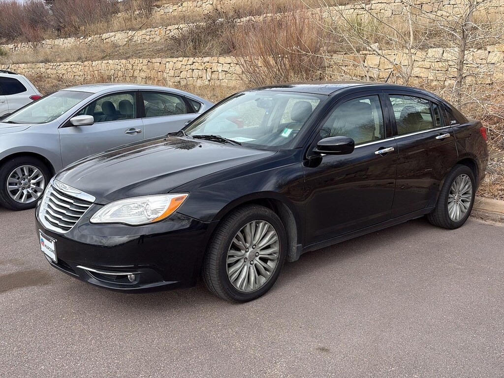 Used 2012 Chrysler 200 Limited Sedan