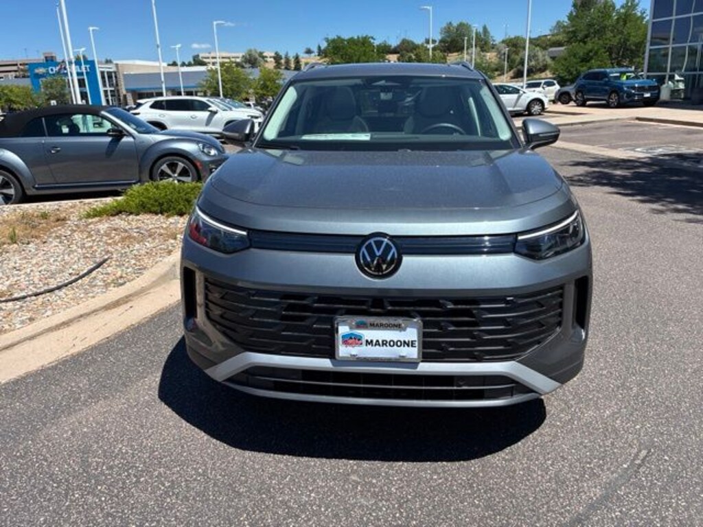 New 2026 Volkswagen Tiguan 2.0T SE SUV