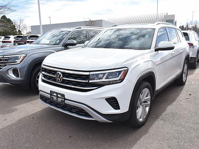 2021 Volkswagen Atlas SEL photo 2