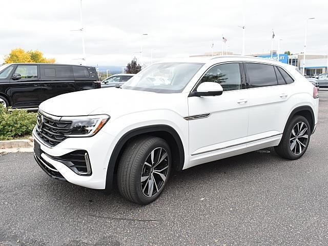 2026 Volkswagen Atlas Cross Sport SEL Premium R-Line photo 2