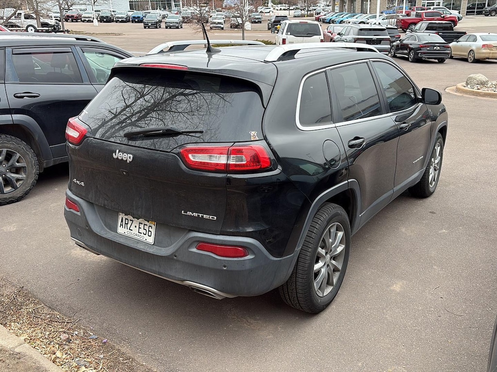 Used 2018 Jeep Cherokee Limited 4X4 SUV