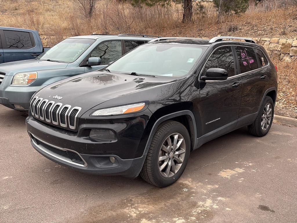 Used 2018 Jeep Cherokee Limited 4X4 SUV