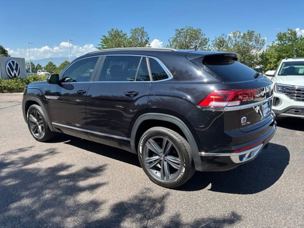 Used 2022 Volkswagen Atlas Cross Sport 3.6L V6 SEL R-Line SUV