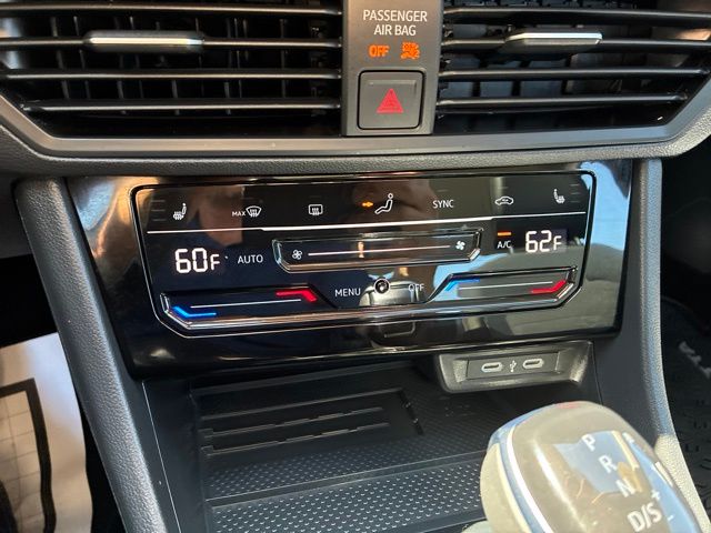 2026 Volkswagen Jetta SE - Photo 21