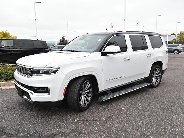 2022 Jeep Grand Wagoneer II photo 3