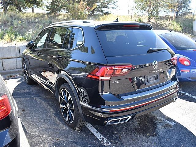 2022 Volkswagen Tiguan SEL Premium R-Line photo 3