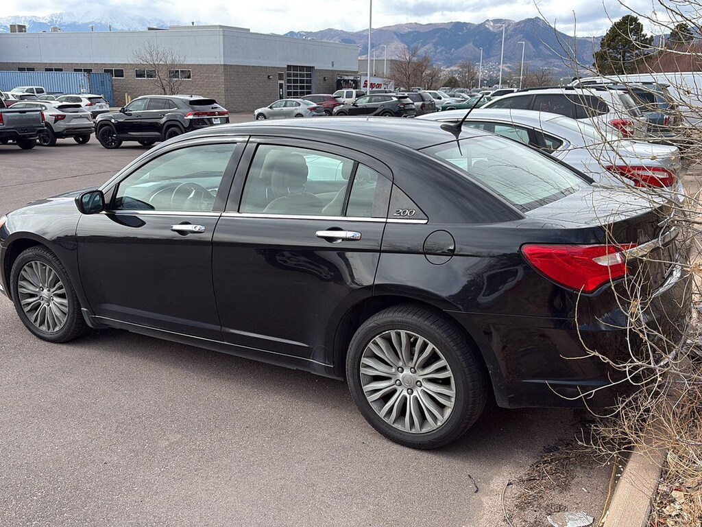 Used 2012 Chrysler 200 Limited Sedan