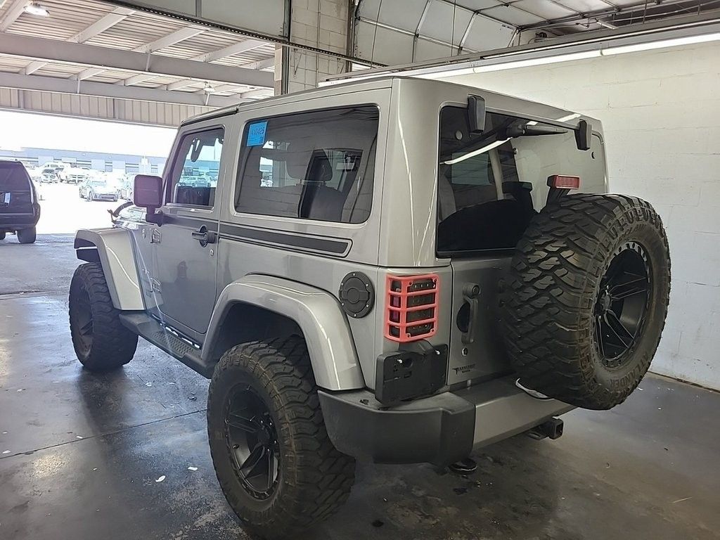2018 Jeep Wrangler Sahara photo 4