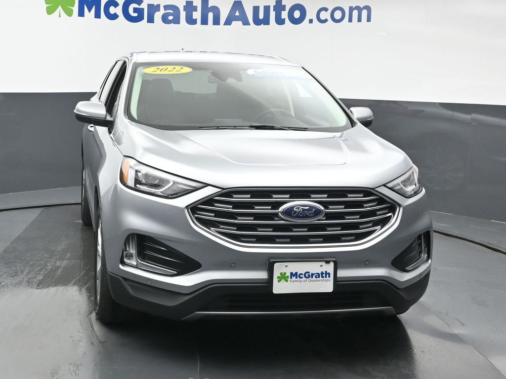 2022 Ford Edge Titanium photo 3