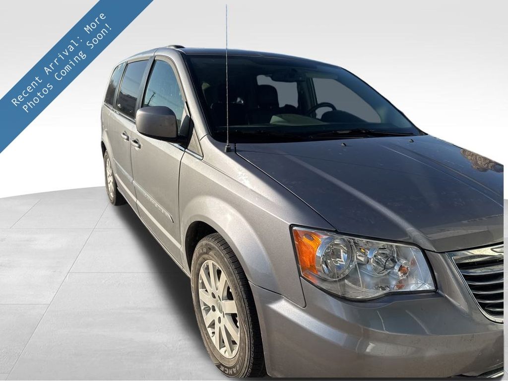 2014 Chrysler Town & Country Touring