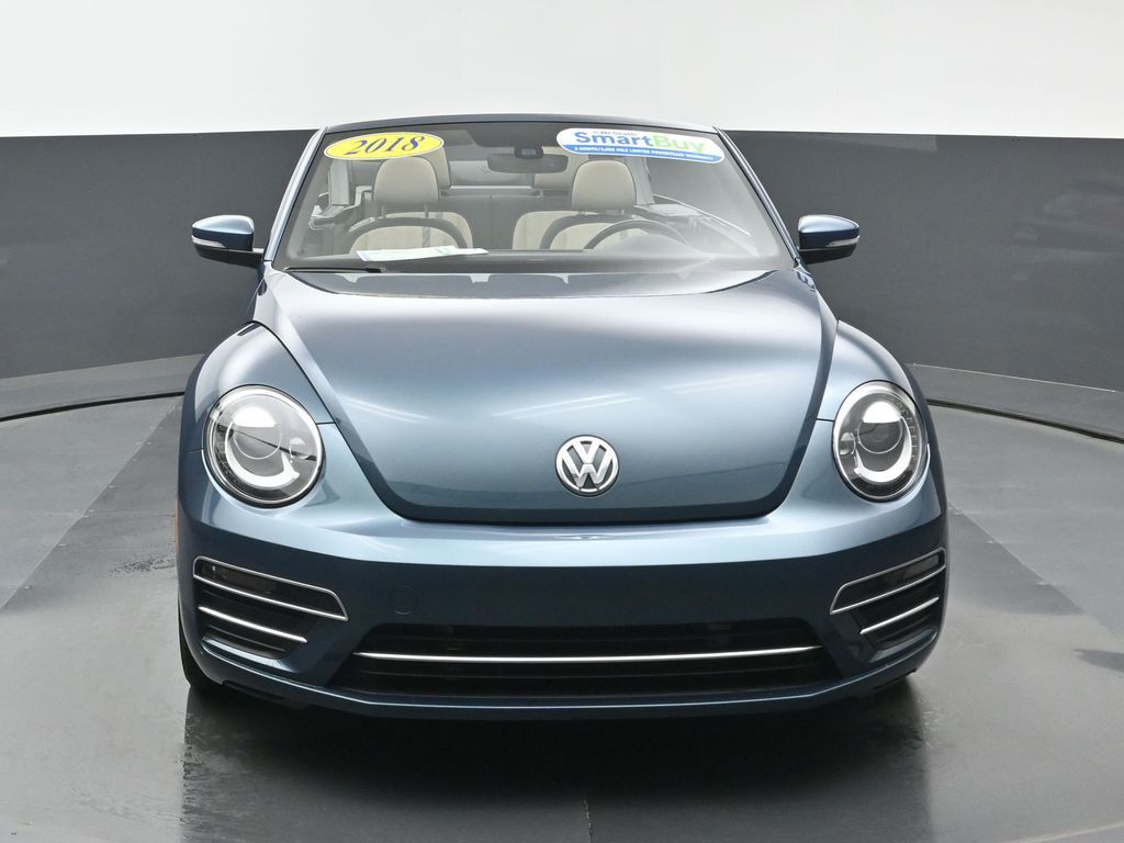 2018 Volkswagen Beetle S photo 3