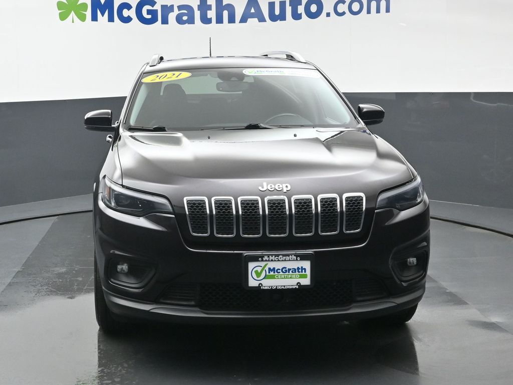 2021 Jeep Cherokee Latitude Lux photo 2