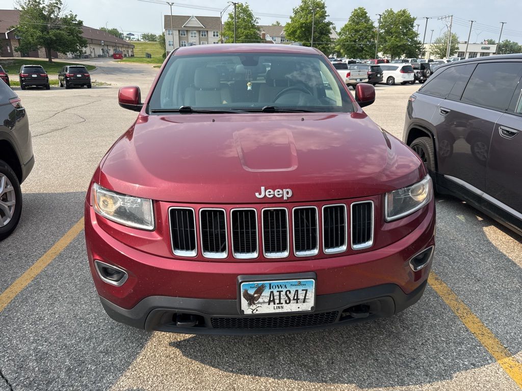2015 Jeep Grand Cherokee Laredo photo 2